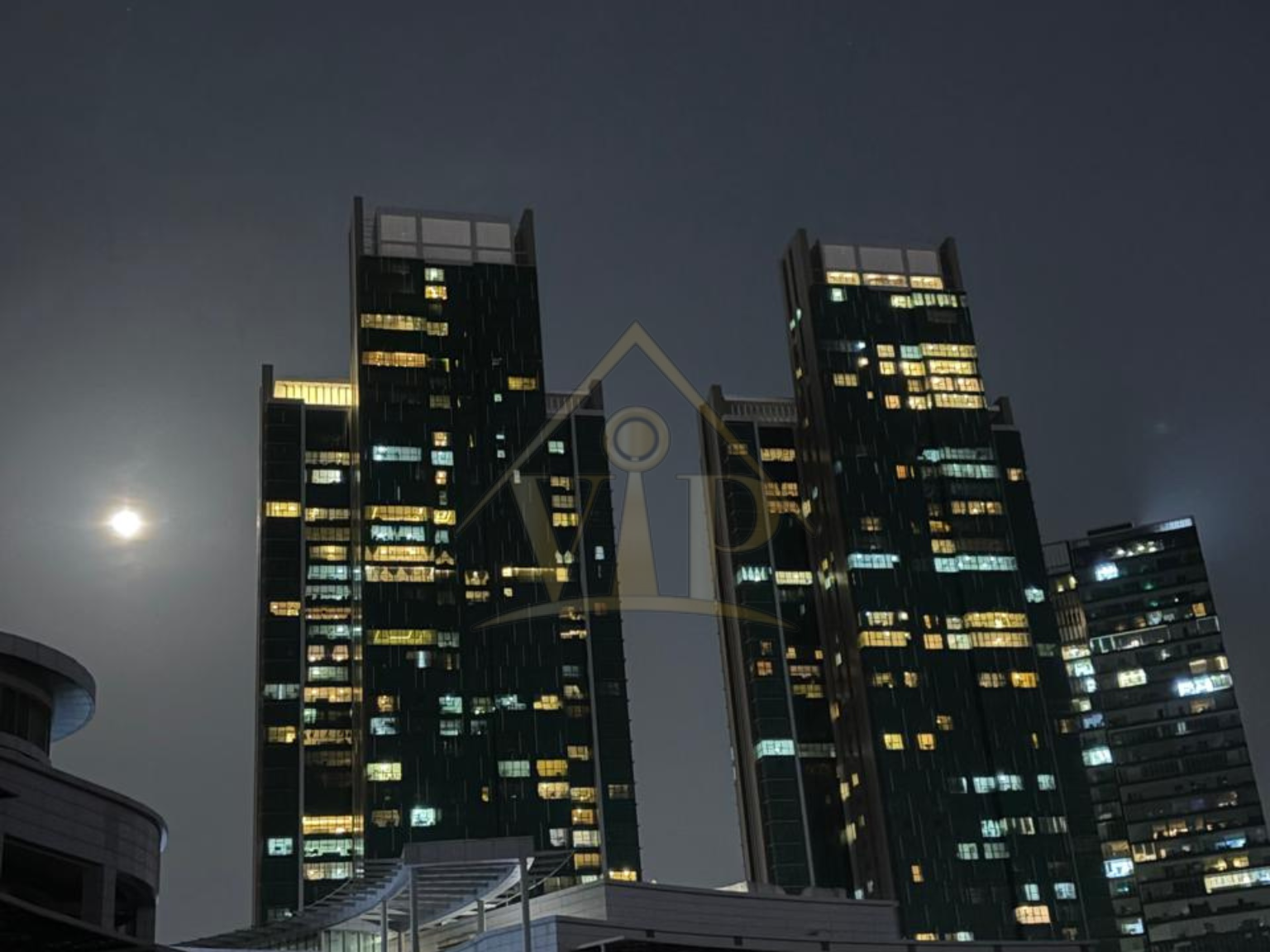 2BR_Al Durrah Tower _ Corner Unit| Amazingly Stunning Unit | Spacious and Well- Kept