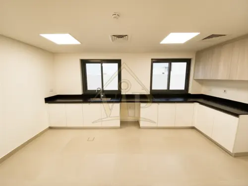 5BR _ Fay Al Reeman 2 _ Exceptional SINGLE ROW with a Space for Private POOL | Prime Location in Front of Community Sport Field | Price Negotiable - 16